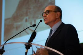 Dr François Boustani.